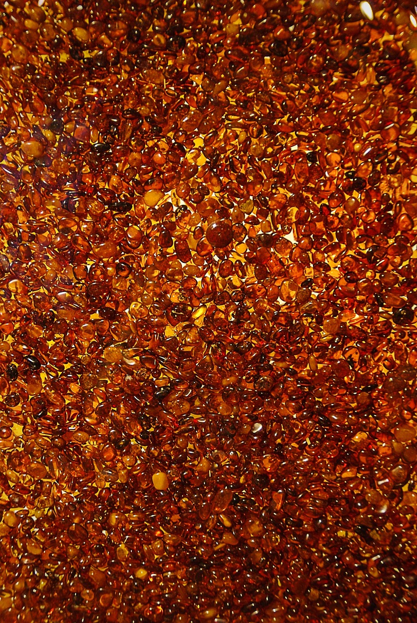 amber, succimit, fossil resin, semi precious stones, glittering, amber, amber, amber, amber, amber-361596.jpg