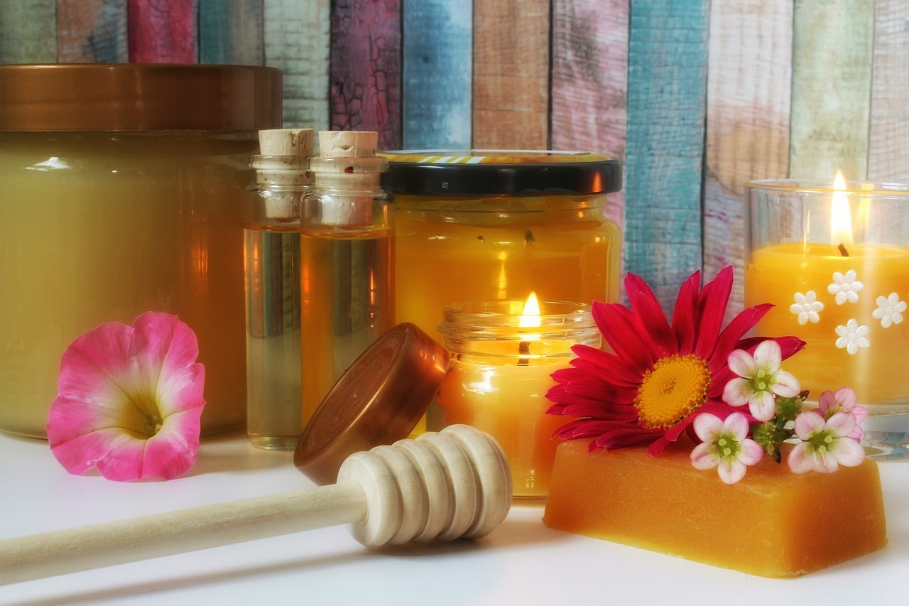 honey products, honey, beeswax-3413357.jpg